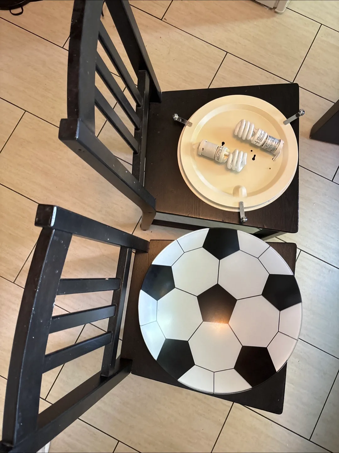 Soccer Ball Ceiling Light image indicator(3)