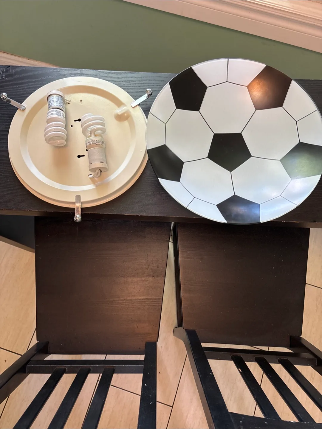 Soccer Ball Ceiling Light image indicator(2)