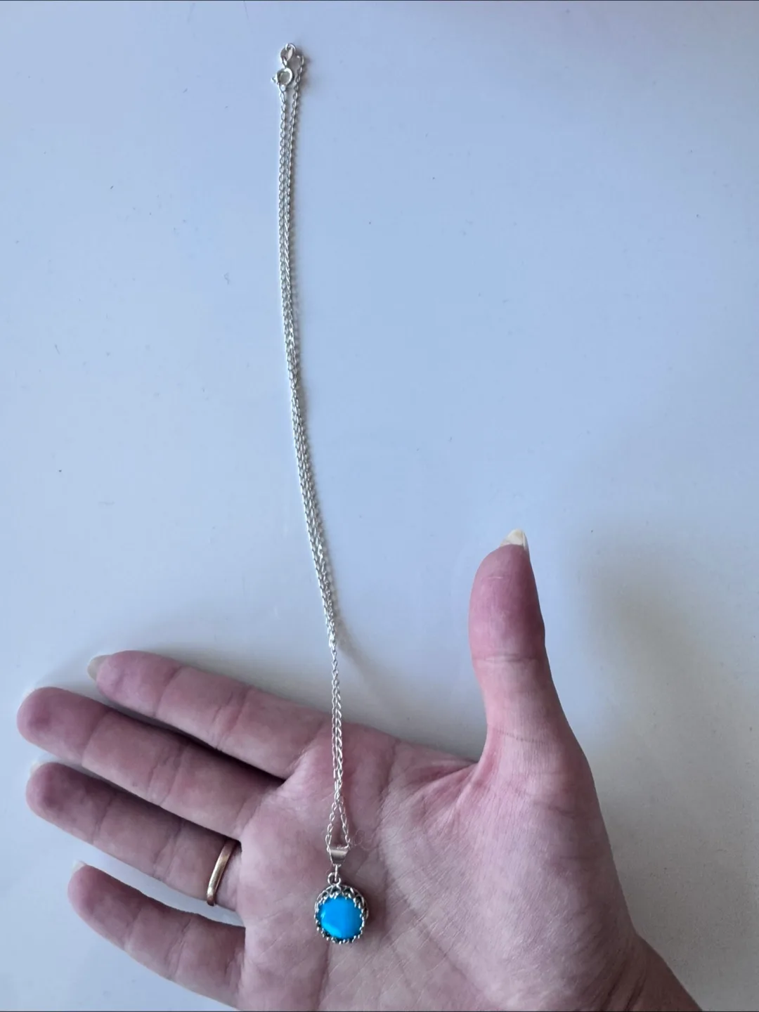 FREE Turquoise Ring & Necklace Set image indicator(2)