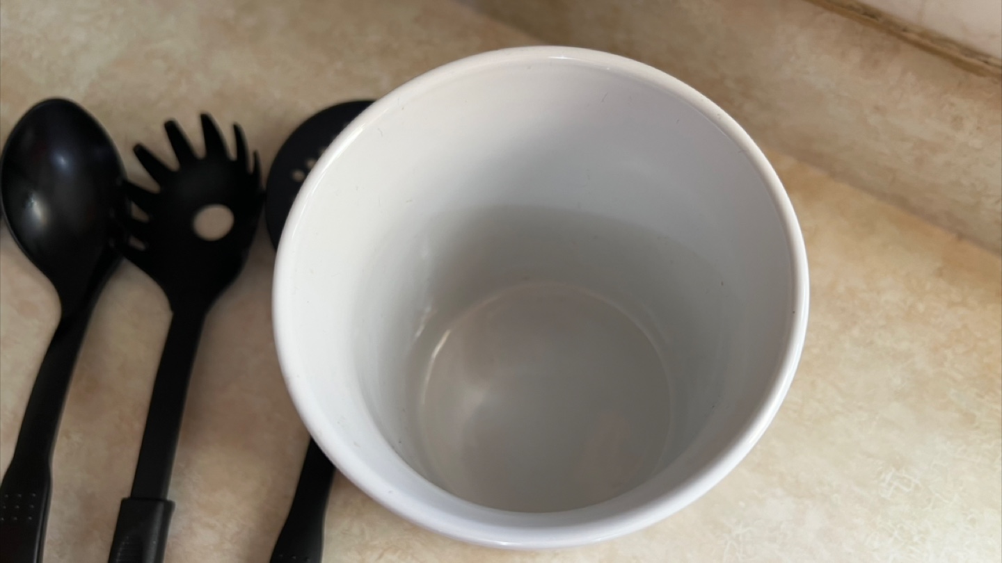 Black Kitchen Utensils with White Holder - photo 4