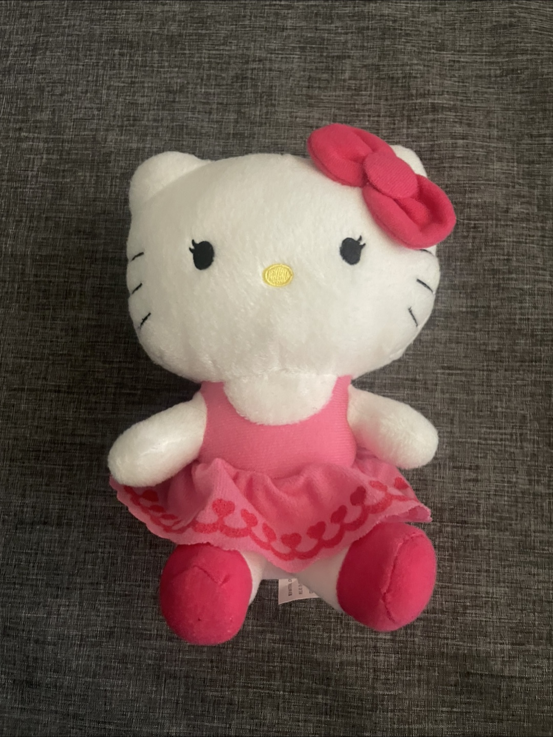 🇨🇦 8” Hello Kitty Plush Toy