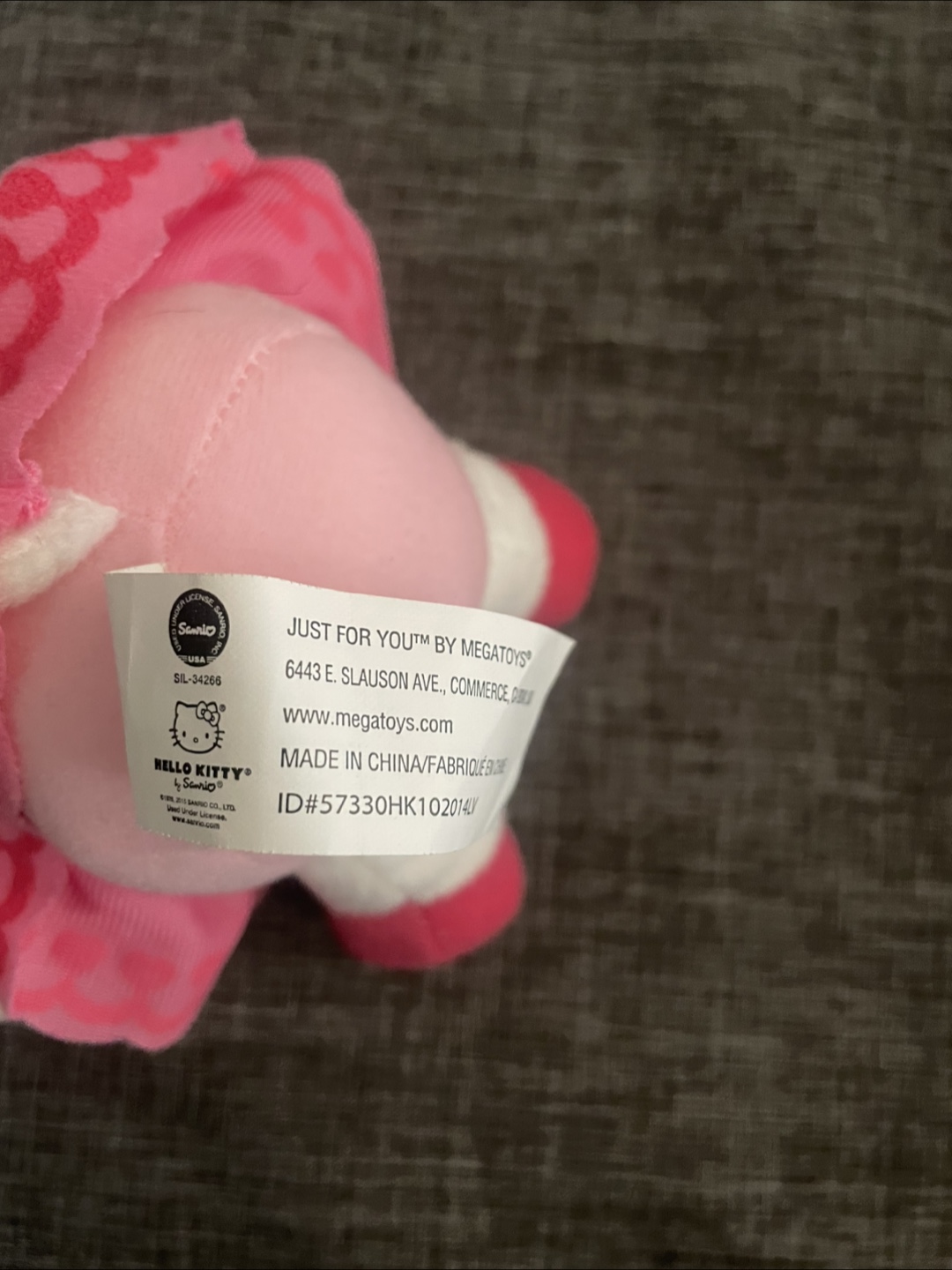 🇨🇦 8” Hello Kitty Plush Toy - photo 3