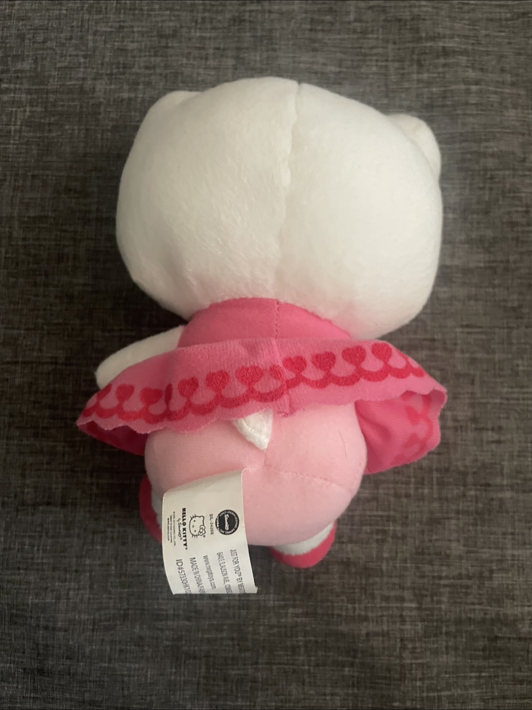 🇨🇦 8” Hello Kitty Plush Toy - photo 2