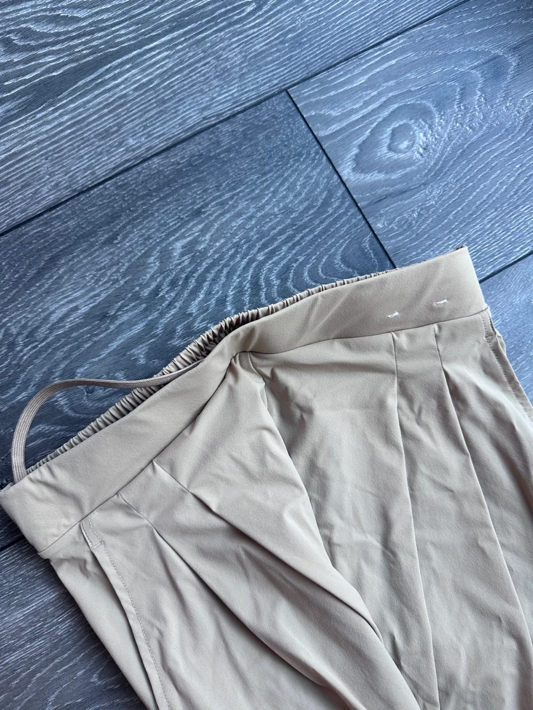 Women’s Uniqlo Trousers, Size S image indicator(4)