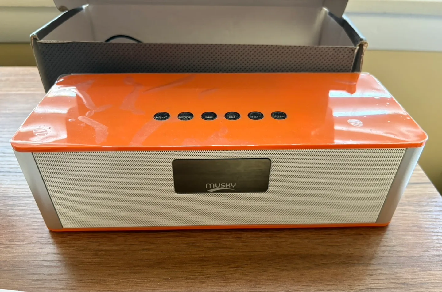 Musky Mini Hifi Bluetooth Speaker (2) thumbnail