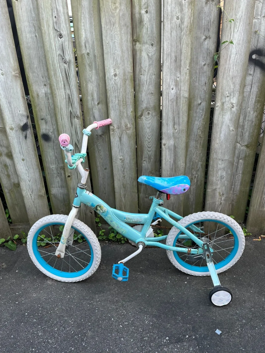 Huffy Disney Frozen Girls Bike - 16 inch thumbnail