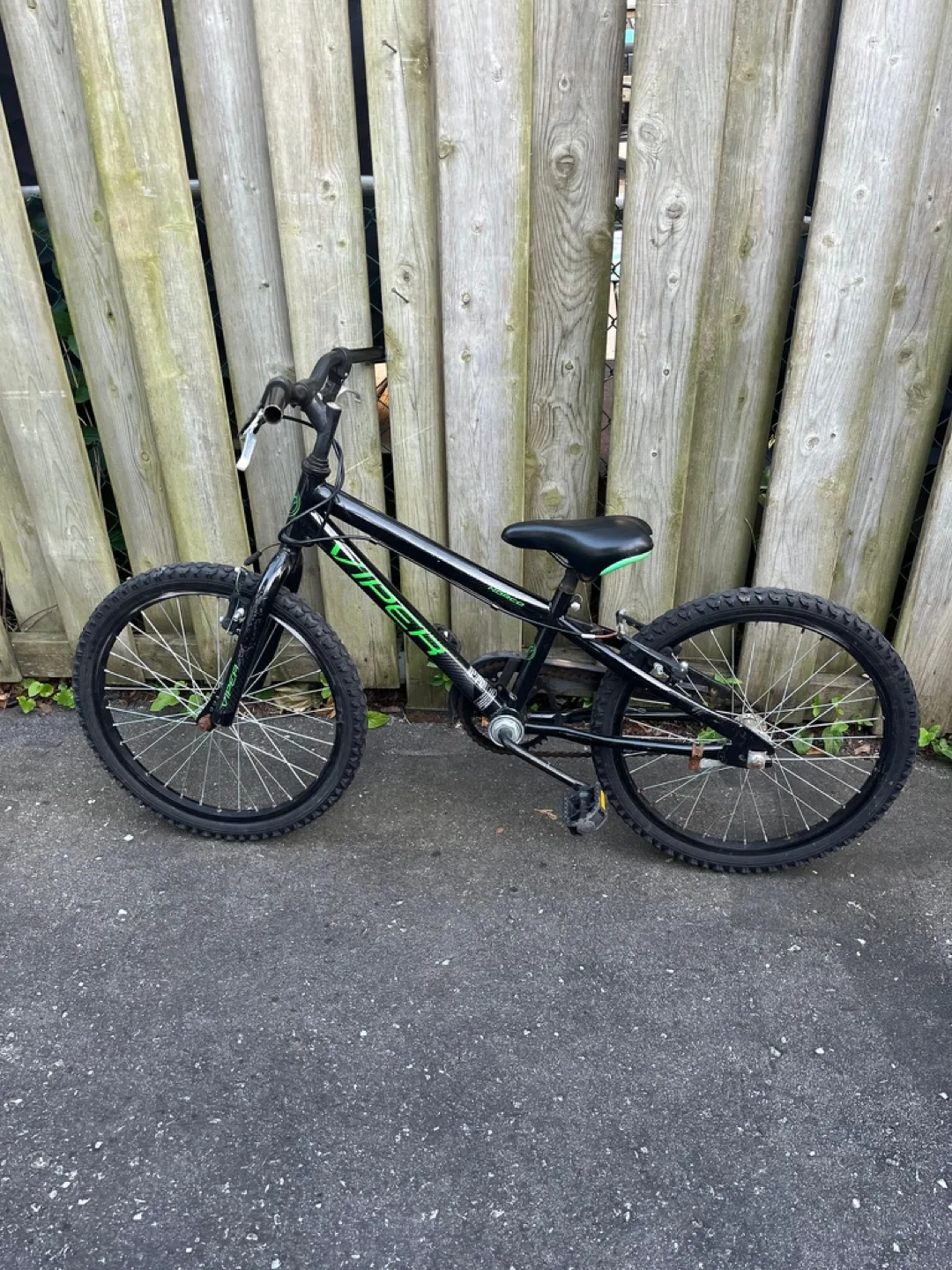 Norco Viper Kids' Bike - Black & Green thumbnail