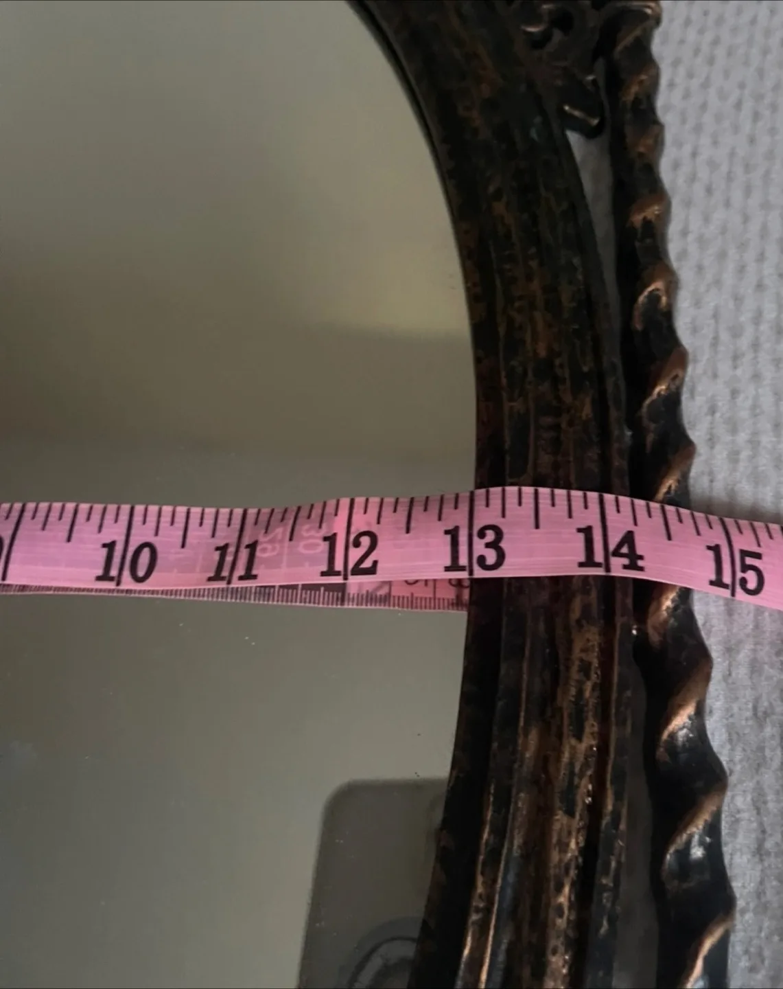 🇨🇦 Ornate Oval Wall Mirror ( thrifty pick). 🍁 image indicator(6)