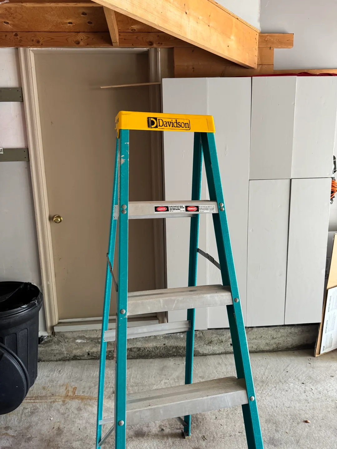 Davidson Ladder - Teal & Yellow thumbnail