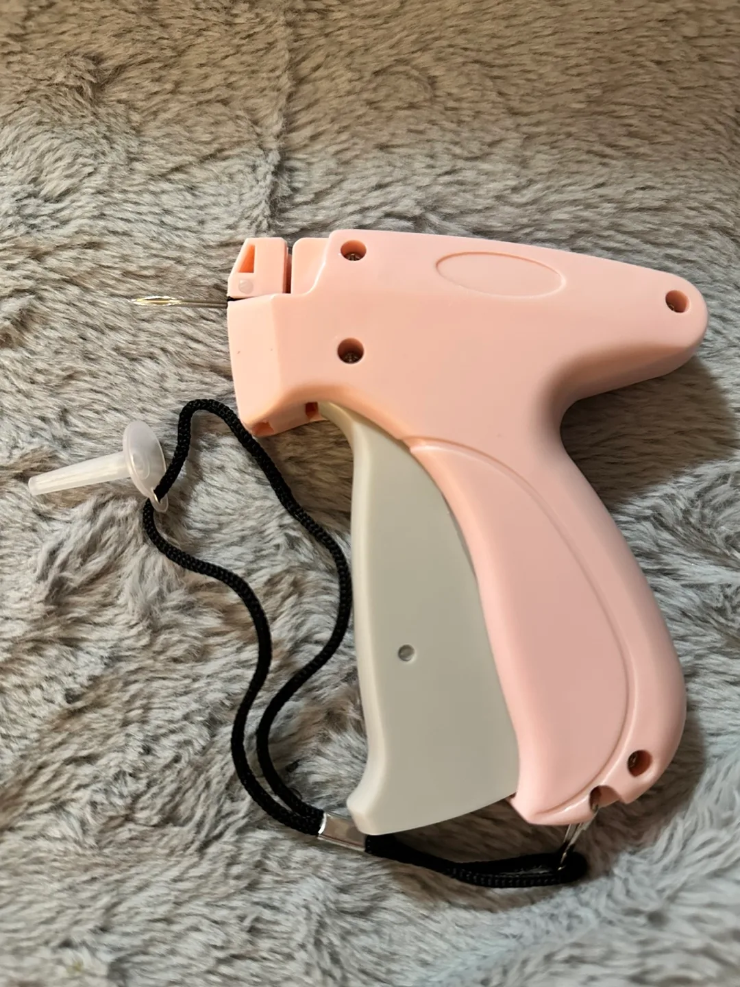 Clothing Label Gun with Fasteners & Buttons image indicator(2)