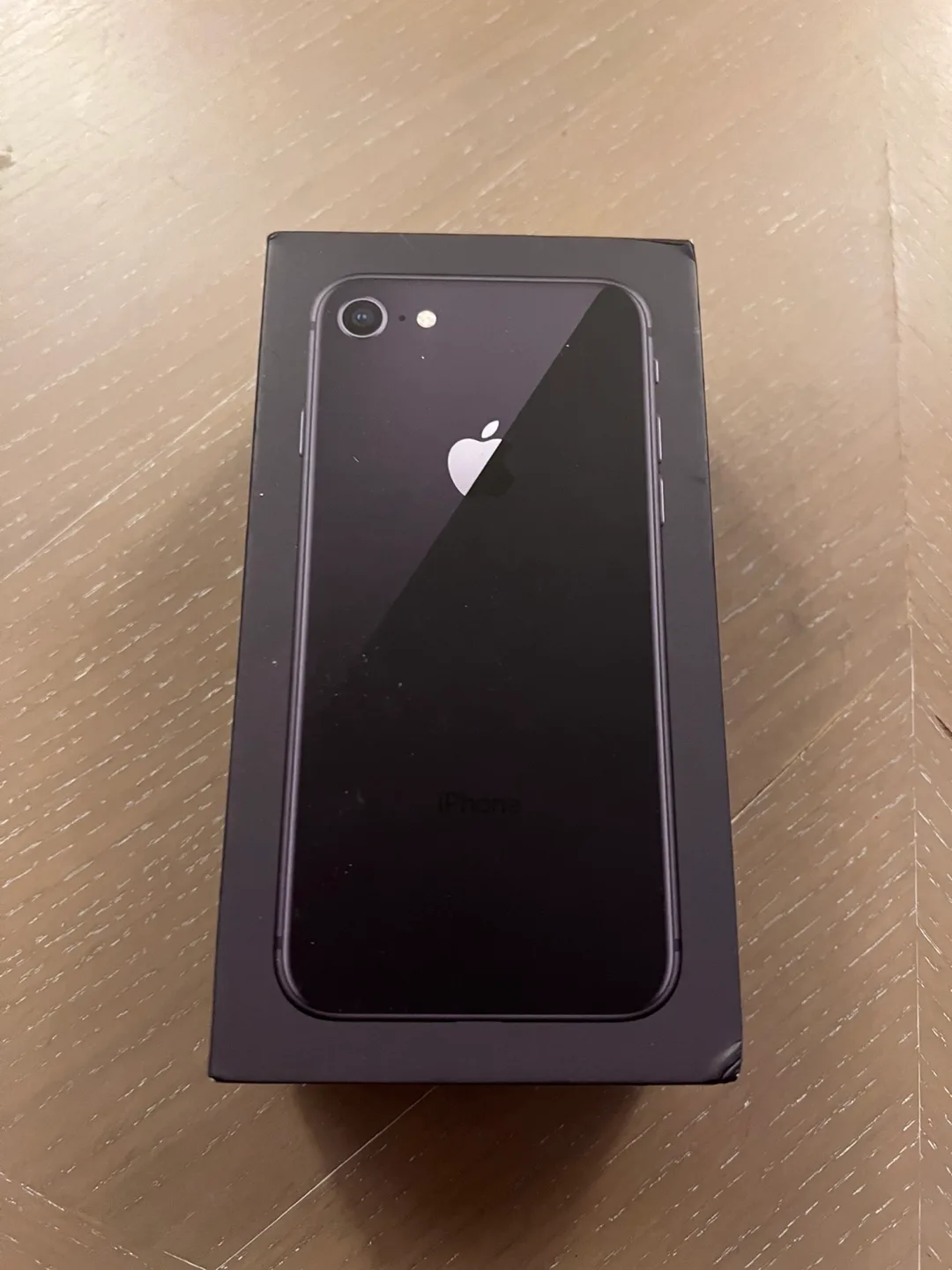 iPhone 8 - 64 GB - Space Grey image indicator(3)