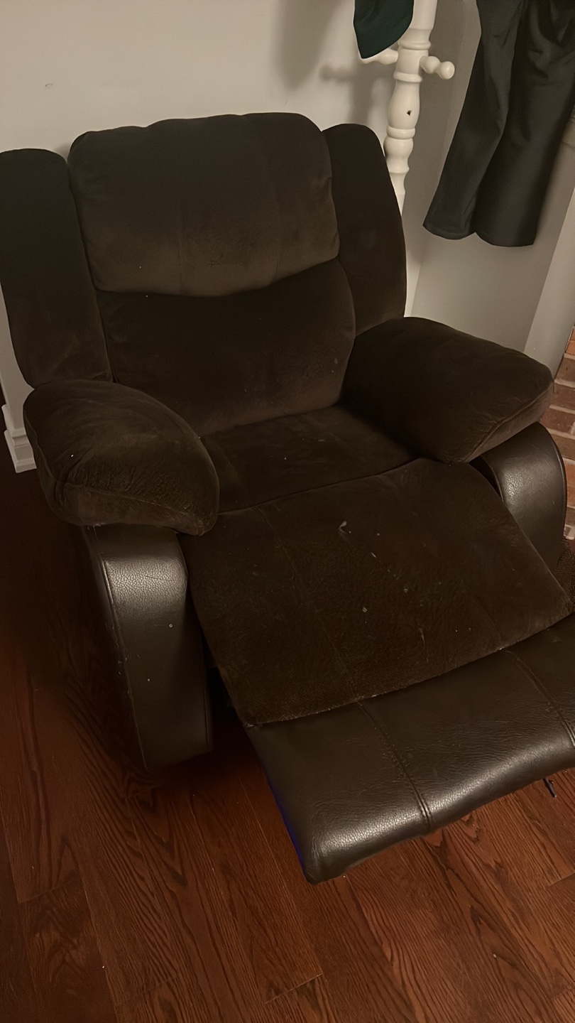 Brown Recliner Chair - photo 2