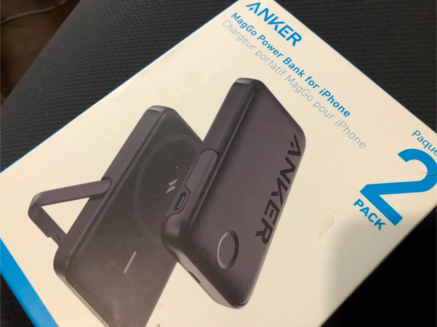 NEW SEALED Anker MagGo Power Bank for iPhone (2-Pack) image indicator(2)