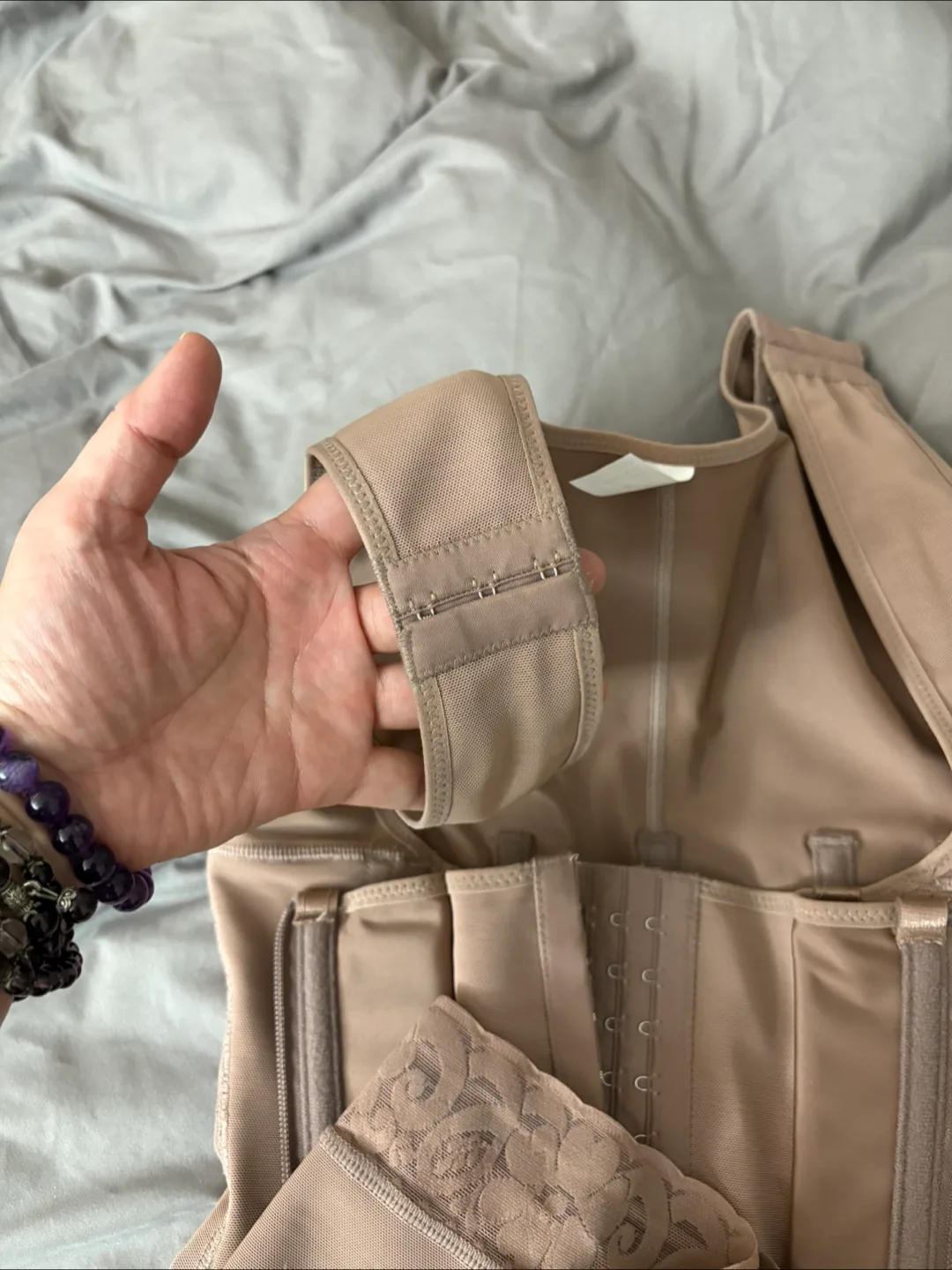 Shapewear Bodysuit with Lace Detail image indicator(7)