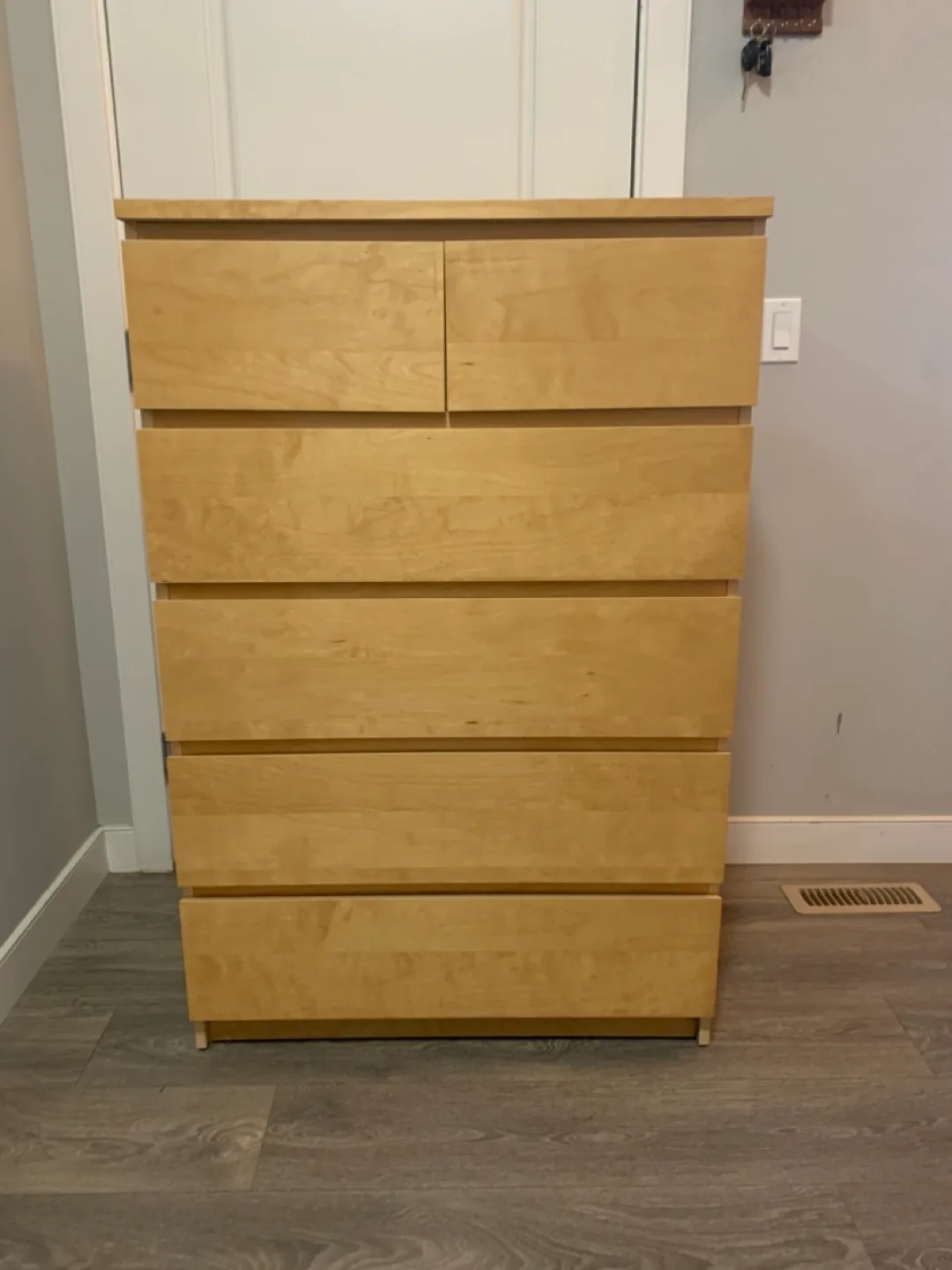 6-Drawer Chest thumbnail
