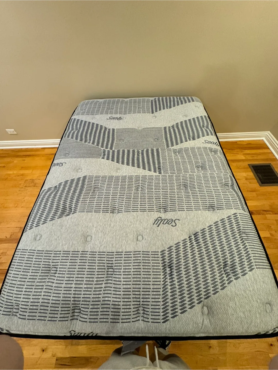 Like New Sealy Plush Full Size Mattress + Platform image indicator(3)