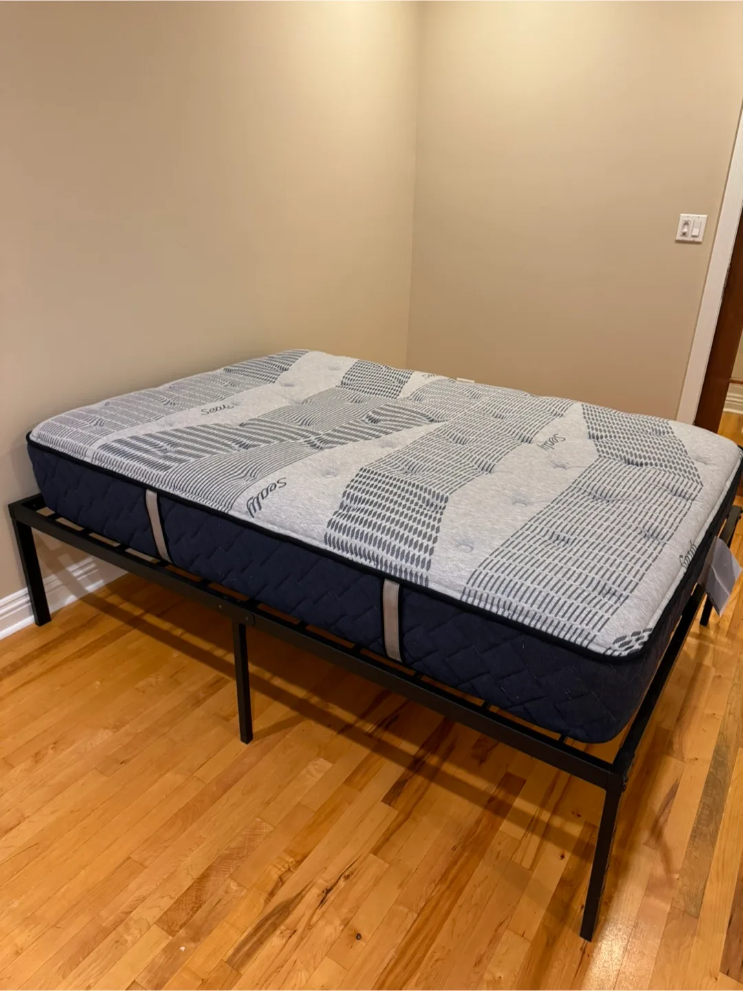 Like New Sealy Plush Full Size Mattress + Platform image indicator(4)