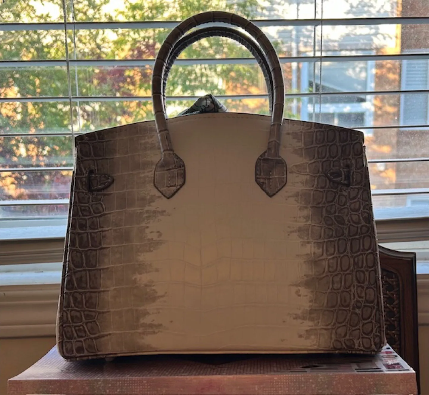 🤩 Himalayan Style Handbag w/Acessories image indicator(5)