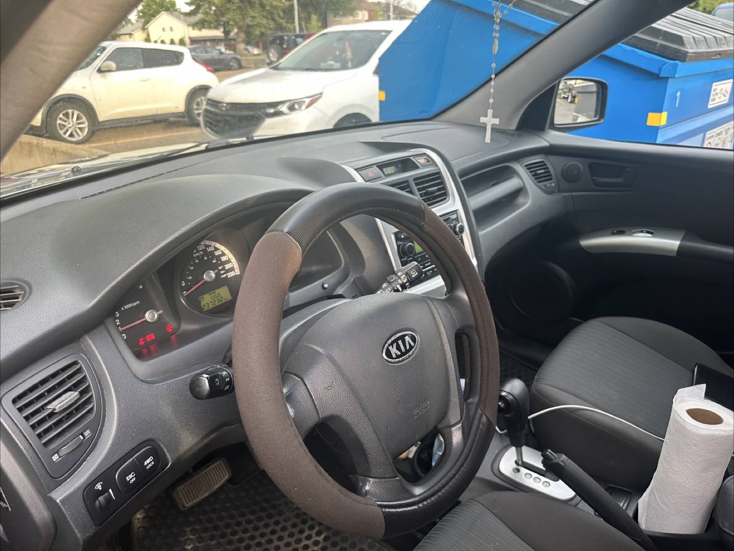 Kia Sportage SUV - Silver - photo 4