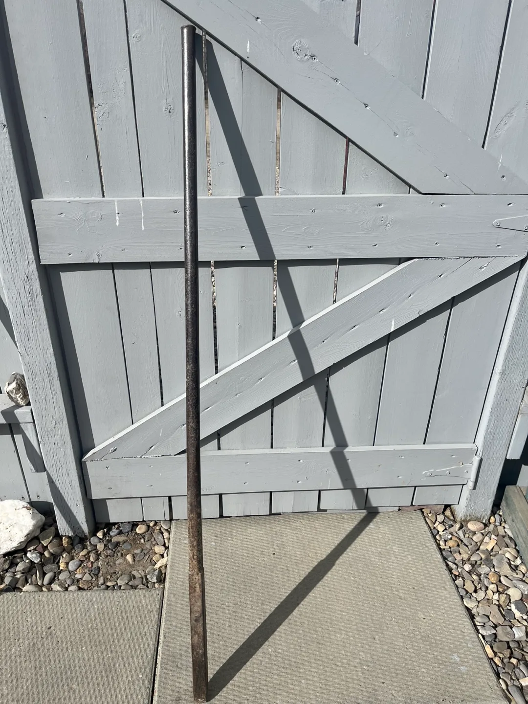 Industrial grade crowbar thumbnail