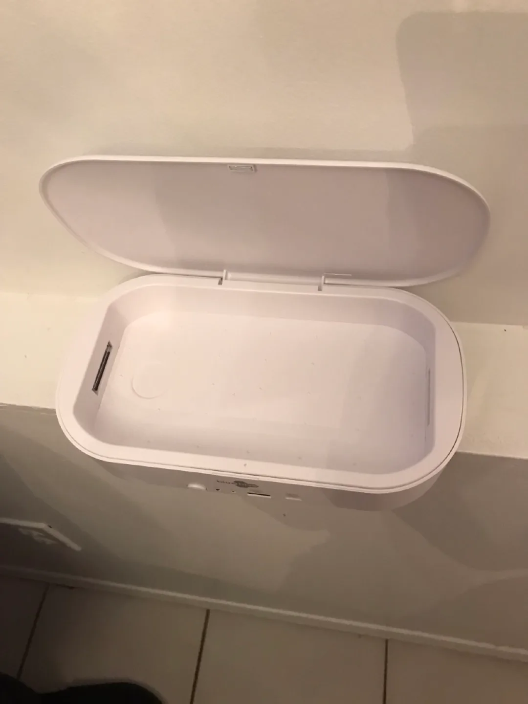 Bluehive UV Sanitizer 🇨🇦 image indicator(2)