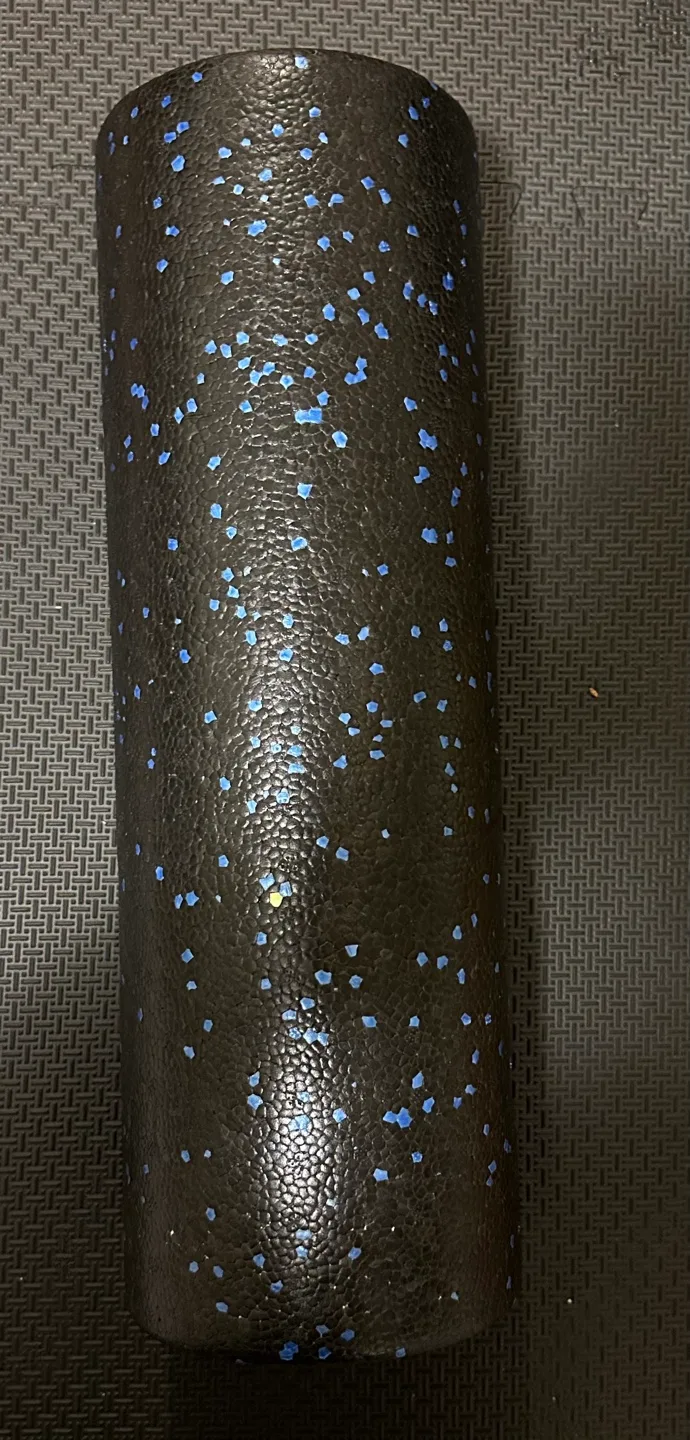 Black Foam Roller (18 inches) (serious inquiries only) thumbnail