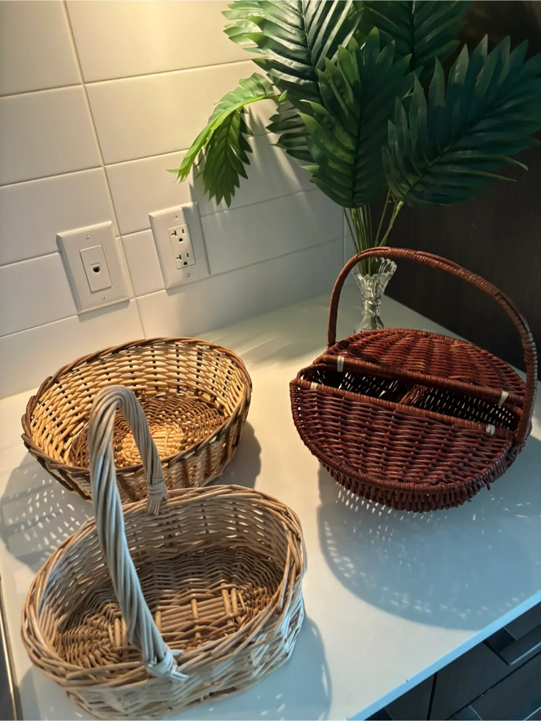 Set of 3 Wicker Baskets thumbnail