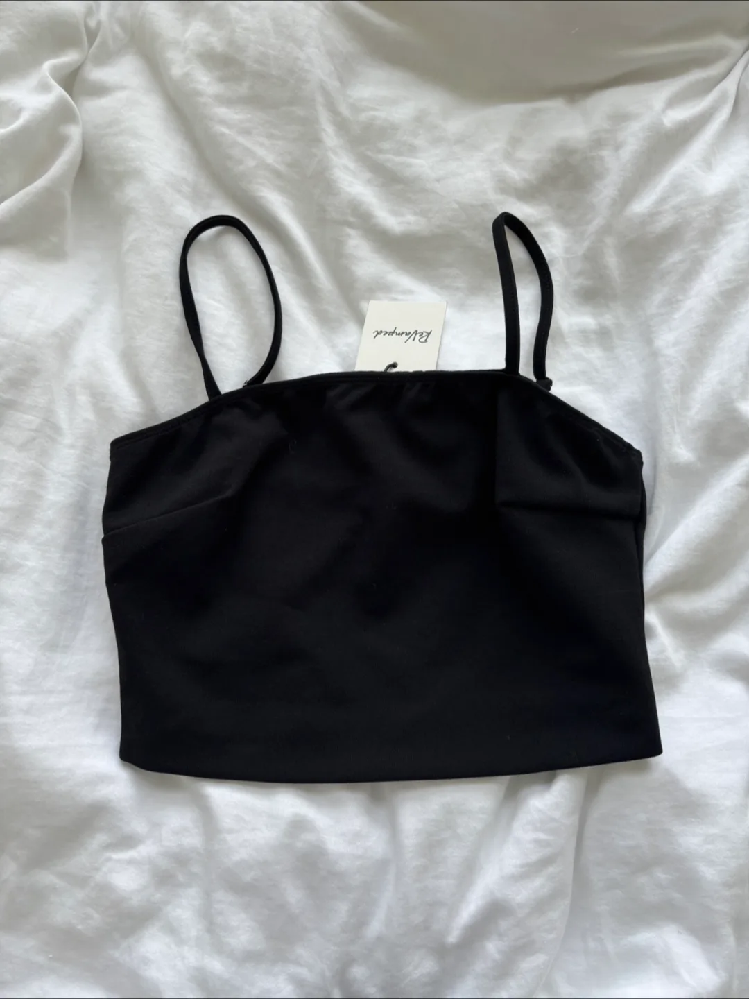 Brand new Revamped Black Crop Top - Size M 🇨🇦 thumbnail