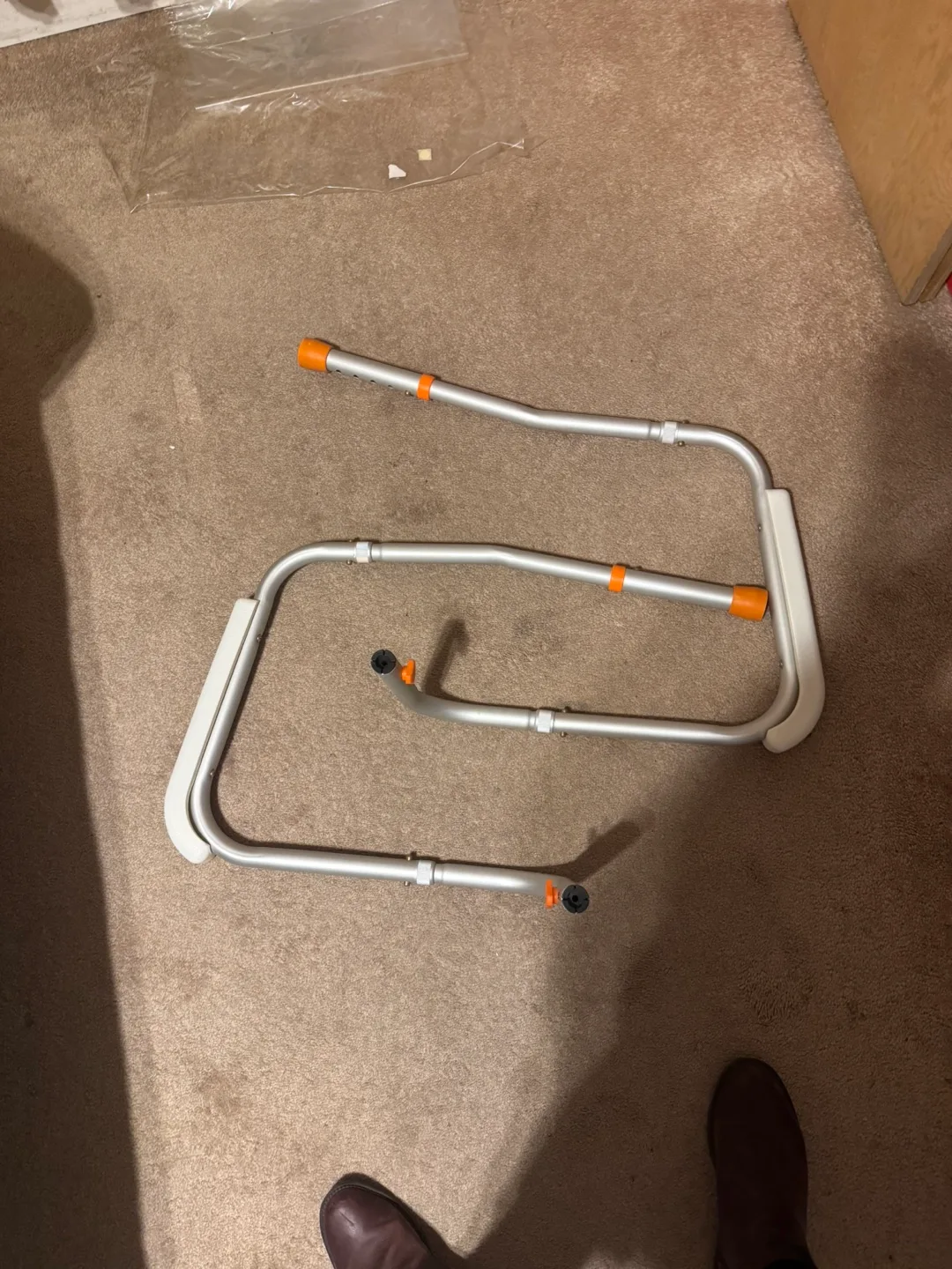 Adjustable Over Toilet Aid Frame image indicator(2)