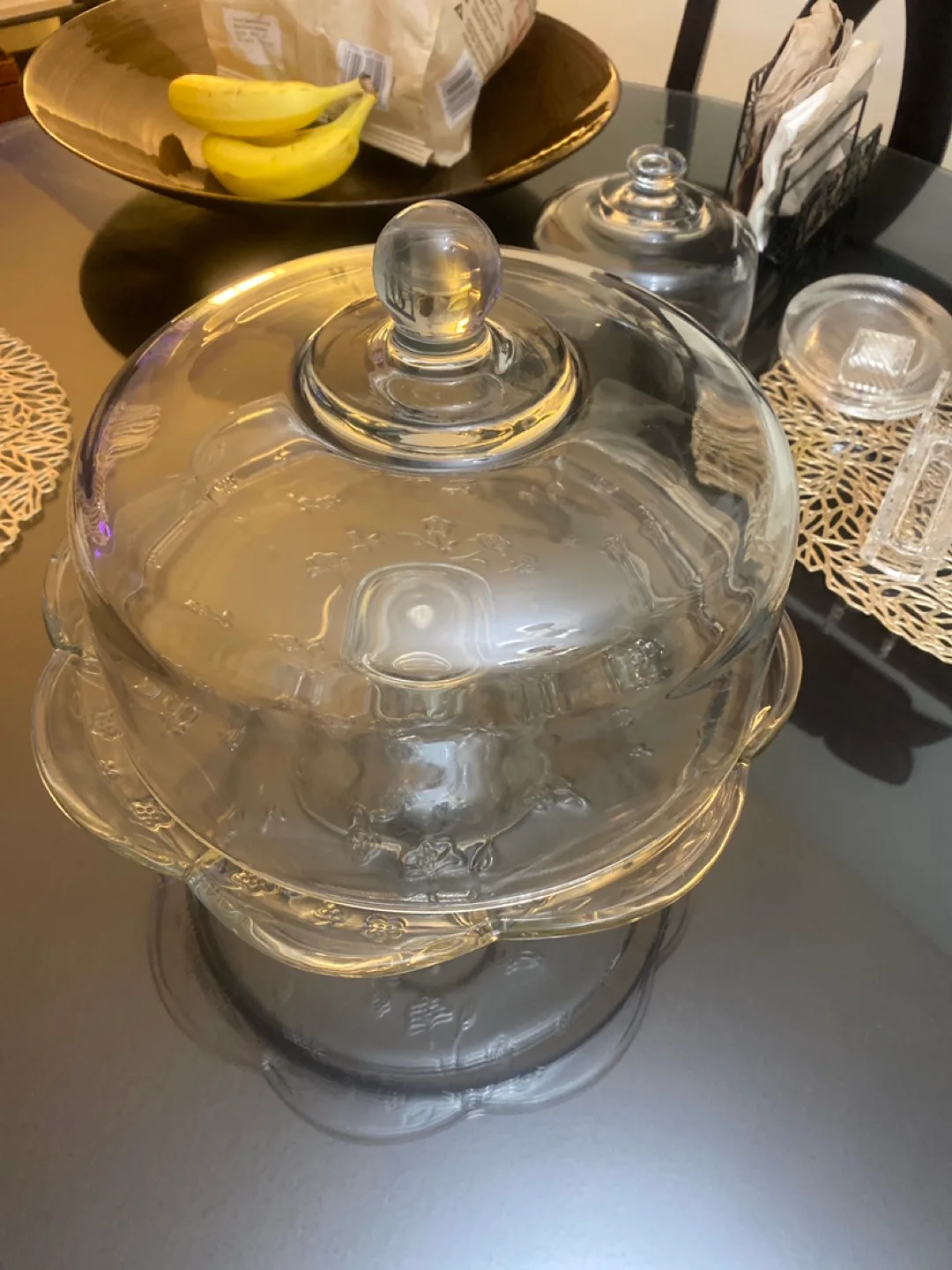 Glass Cake Stand with Dome Lid image indicator(2)