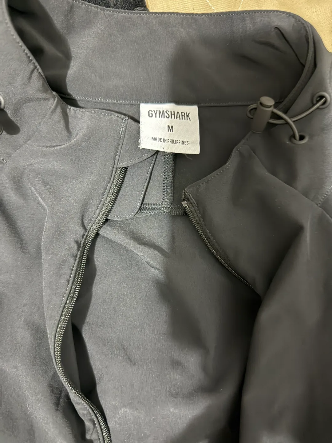 Gymshark Outfit - Jacket & Shorts - Size M image indicator(2)