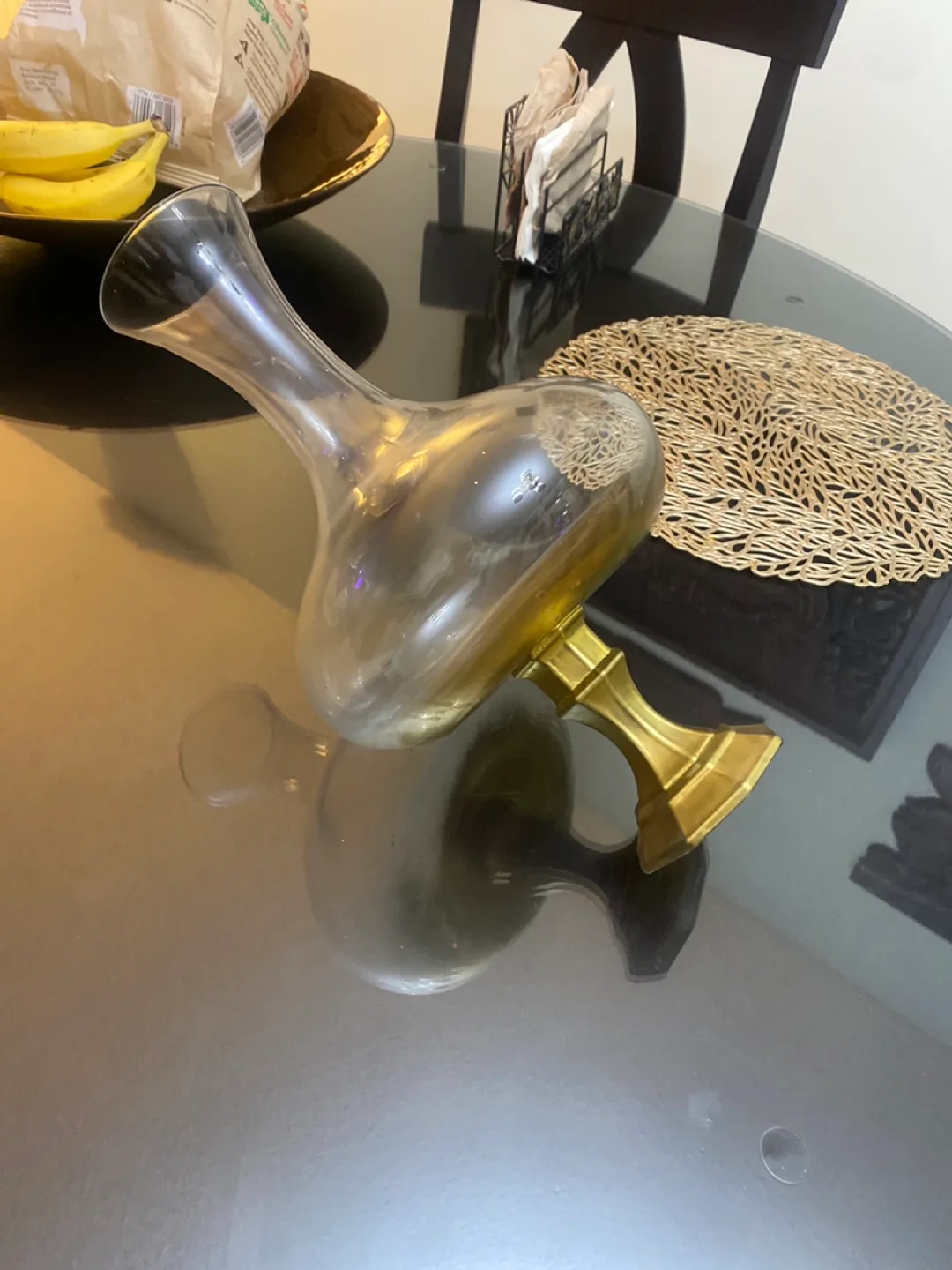 Glass Carafe with Gold Base image indicator(2)