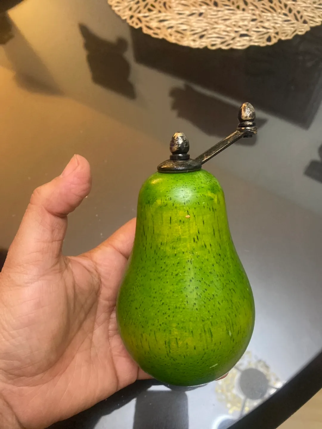 Wood Apple & Pear Shaped Salt and Pepper Shakers image indicator(5)