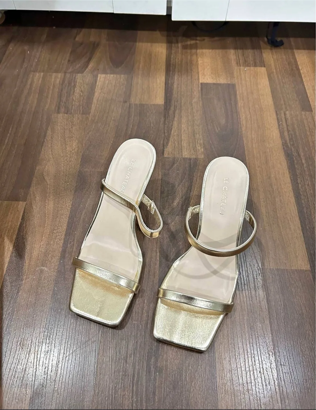 Le Chateau Gold Heels thumbnail