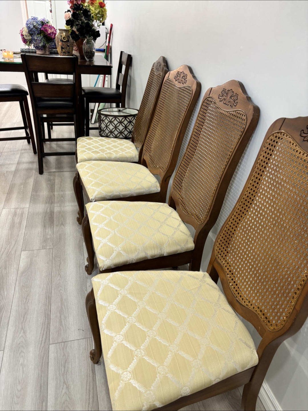 Set of 4 Vintage Dining Chairs - Rattan Back - photo 2
