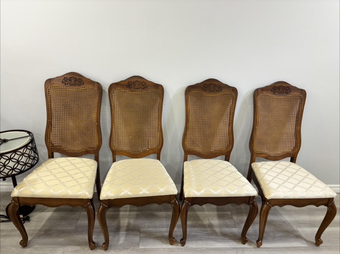Set of 4 Vintage Dining Chairs - Rattan Back - photo 5
