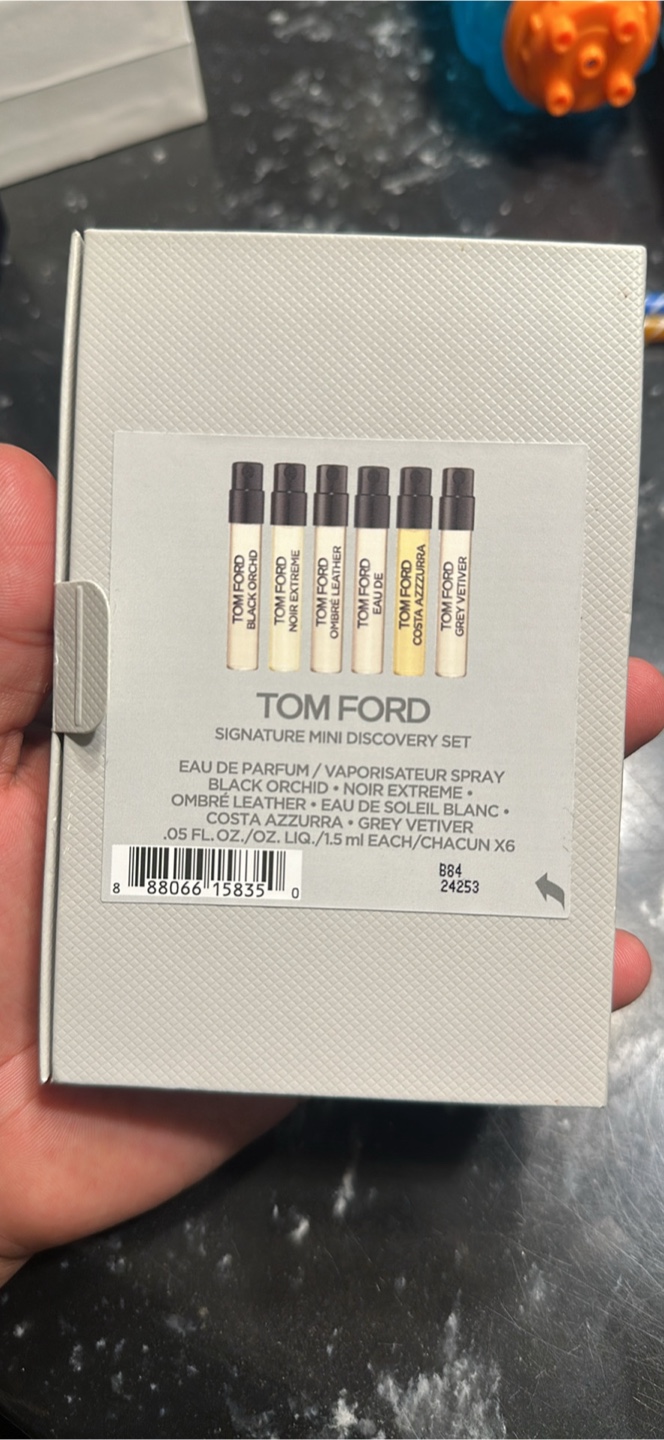 Tom Ford Fragrance Sampler Set - New - photo 3