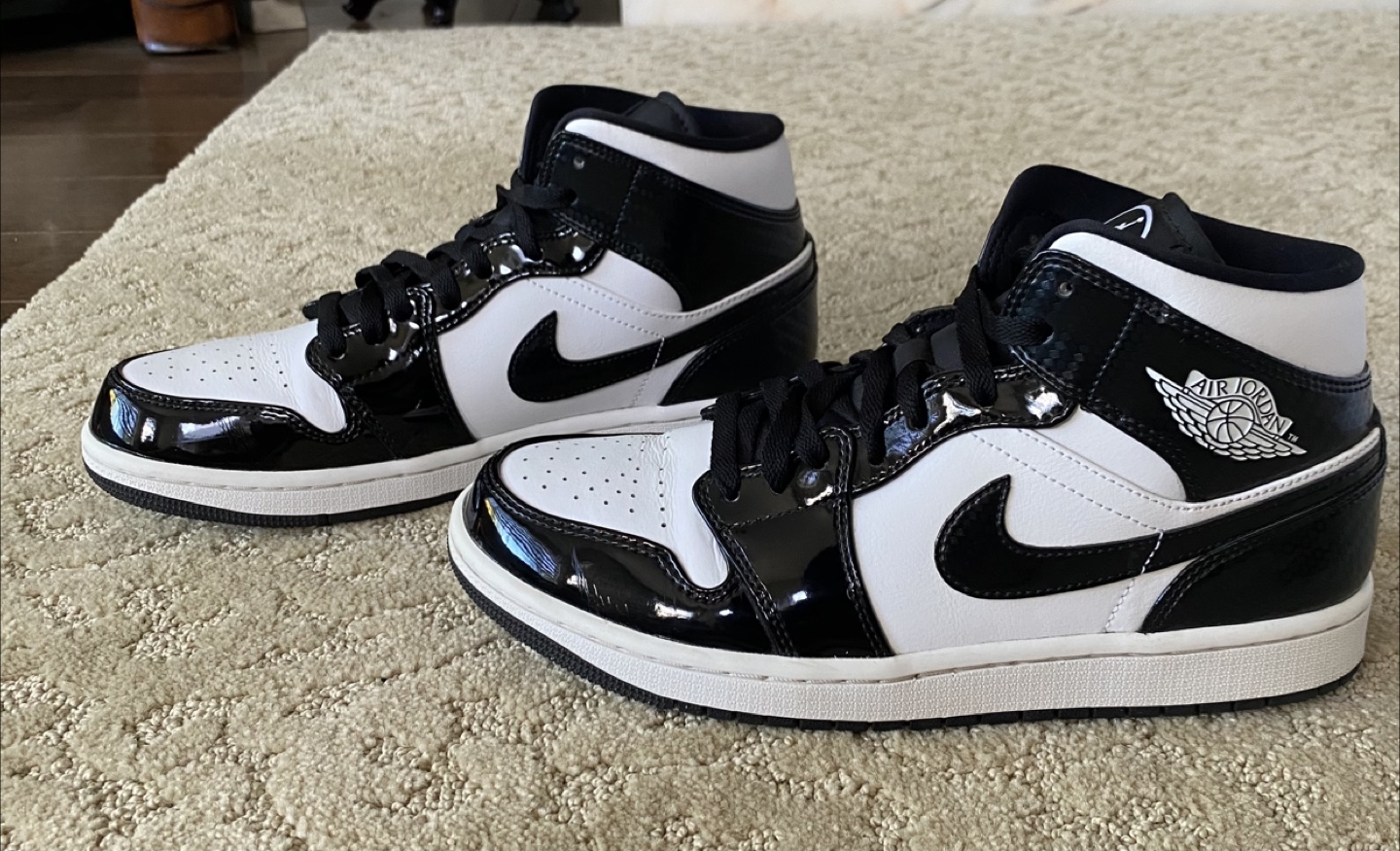 Nike Jordan 1 Mid Carbon Fiber - photo 3