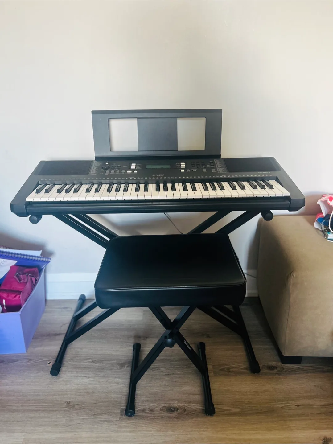 Yamaha Keyboard with Stand and Bench thumbnail