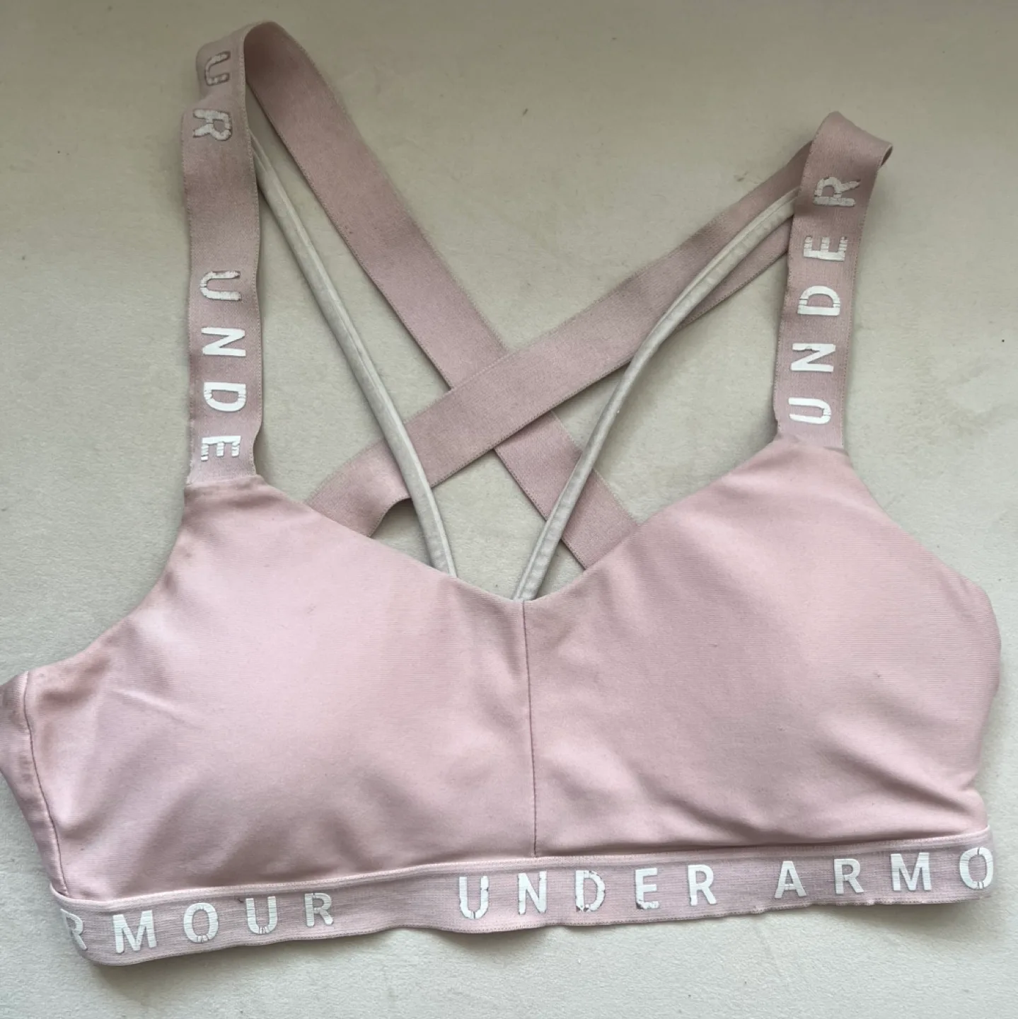 Under Armour Sports Bra small- Light Pink image indicator(7)