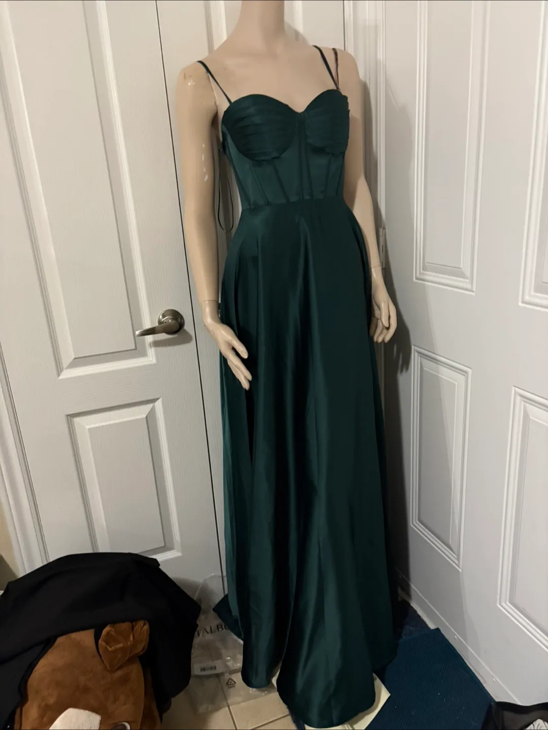 Green Formal Dress thumbnail
