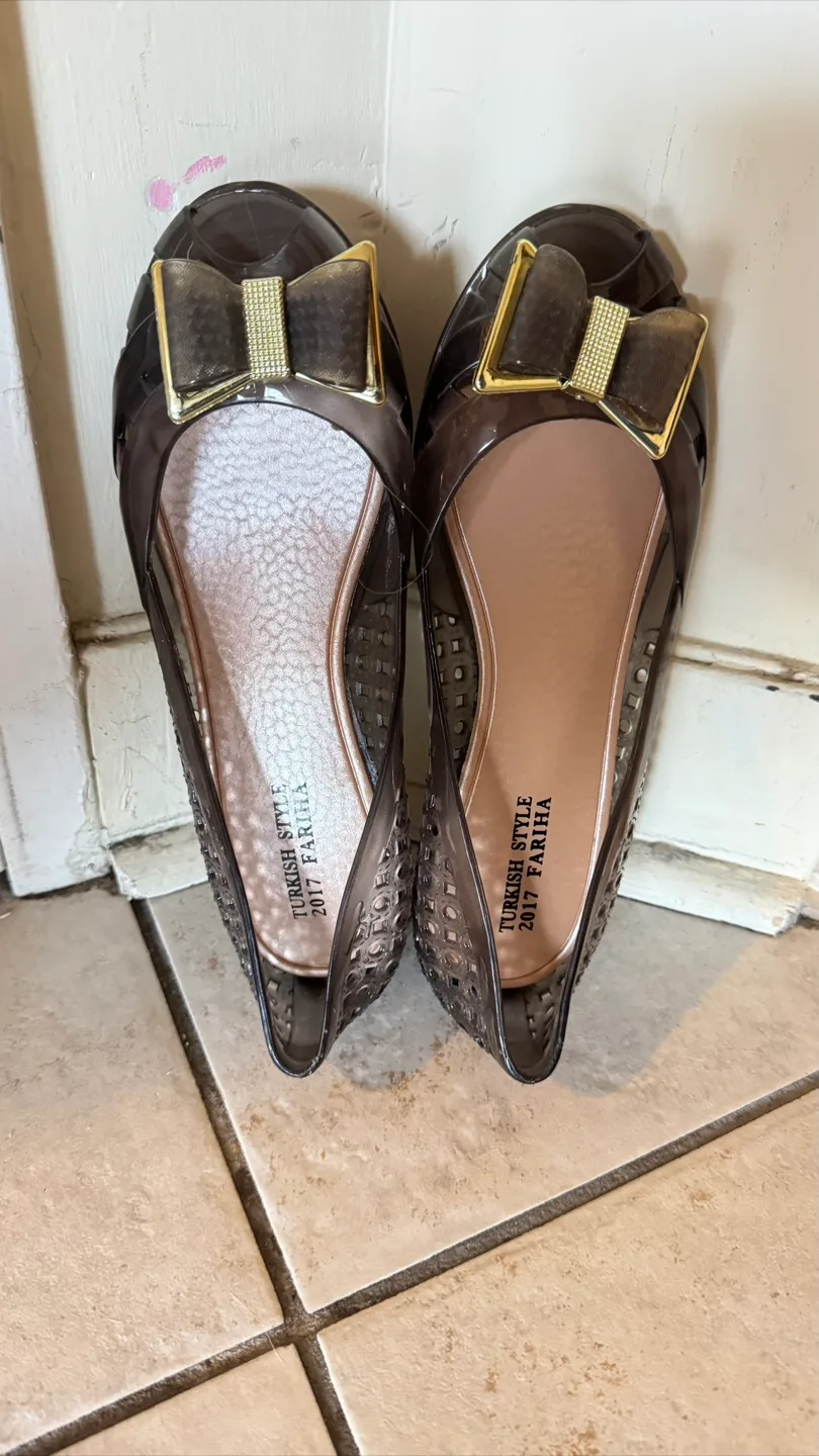 Fariha Turkish Style Jelly Flats - Size 39 image indicator(2)