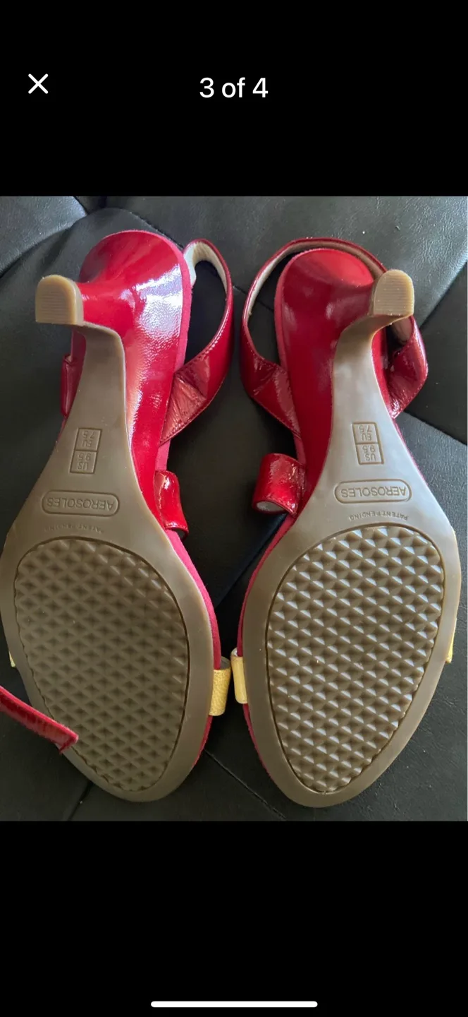 🇨🇦Aerosoles Red Heels - Size 9.5US image indicator(3)
