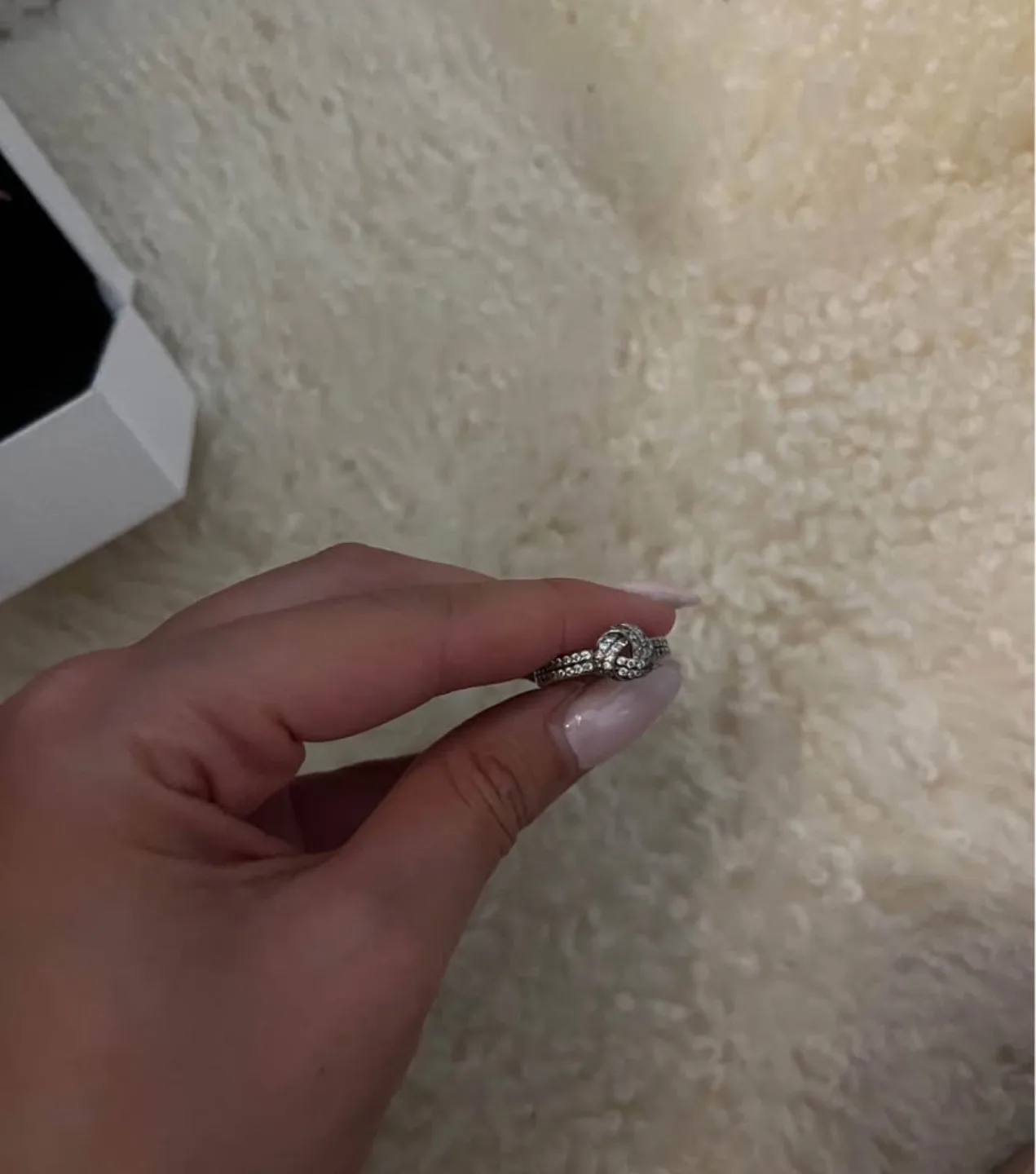 Pandora Knot Ring, size 4.5 image indicator(2)