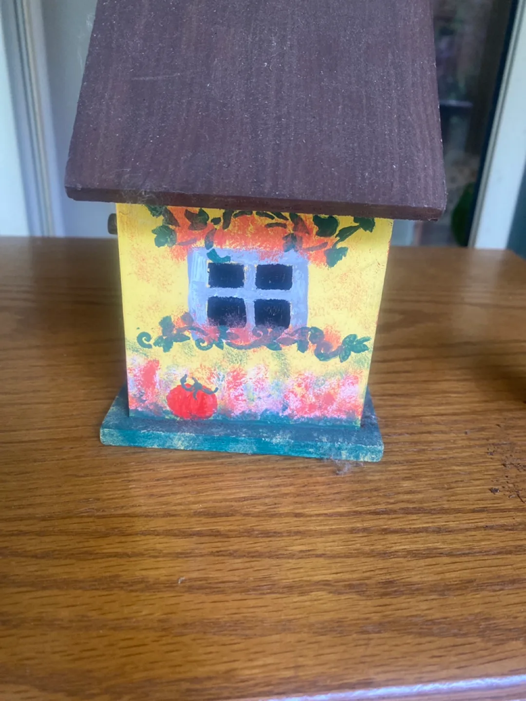 Hand-painted Birdhouse and Hedgehog Figurine image indicator(4)