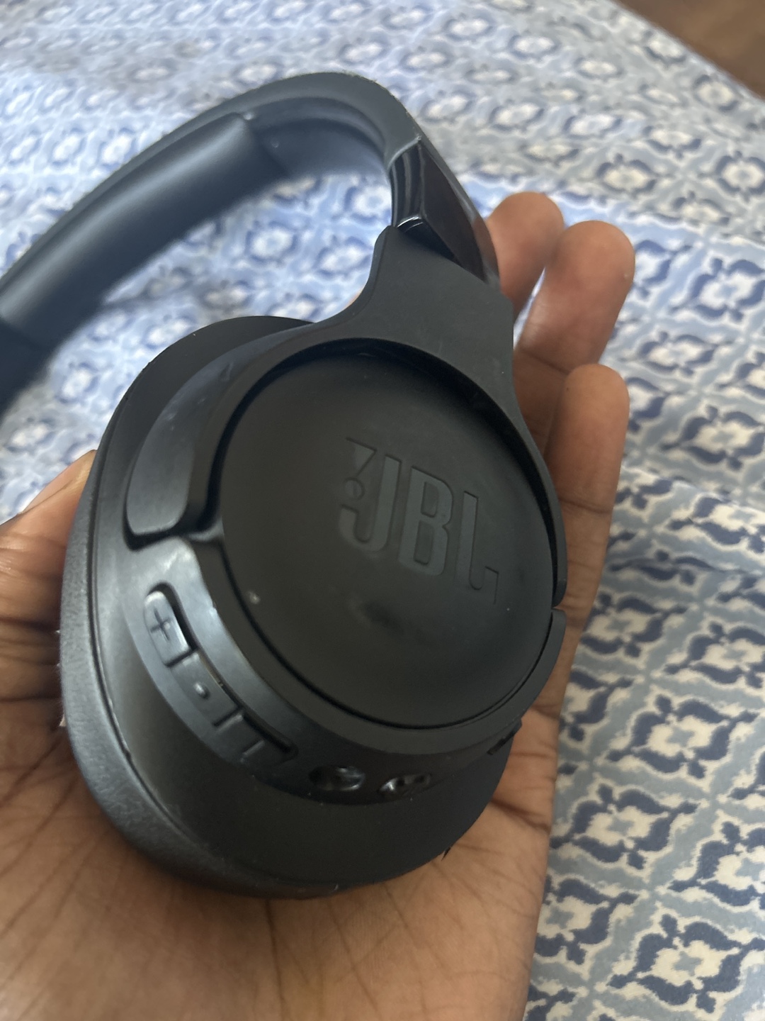JBL Headphones 770 Noise cancelling - Black