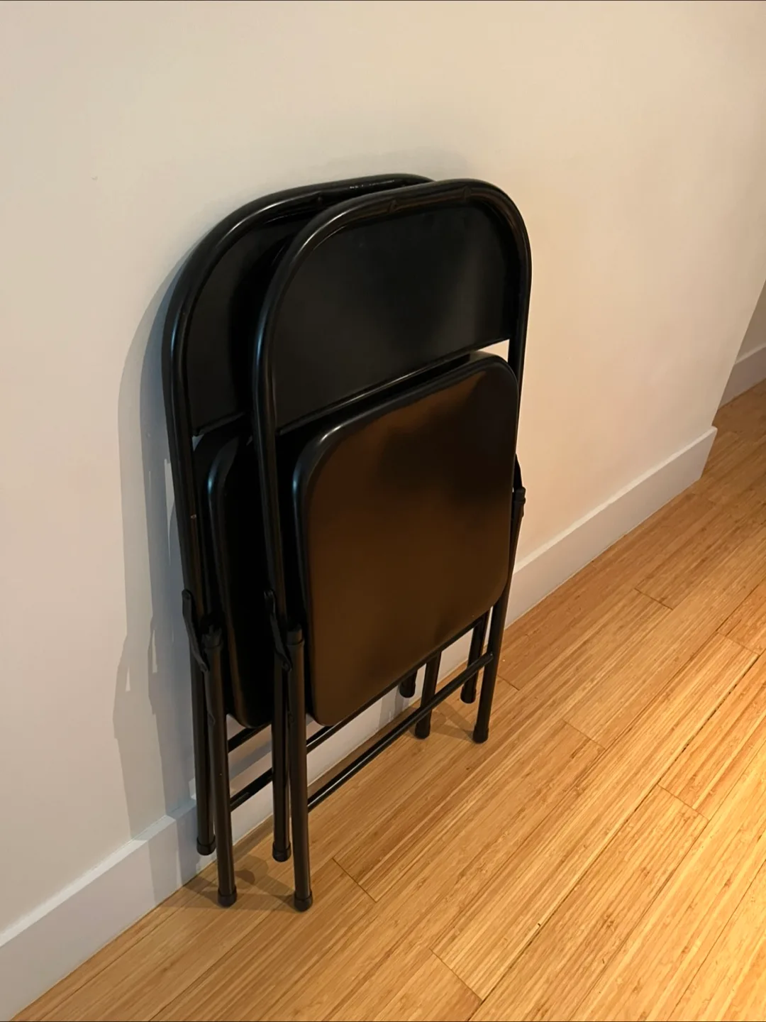 Folding Chairs (2)- Black thumbnail