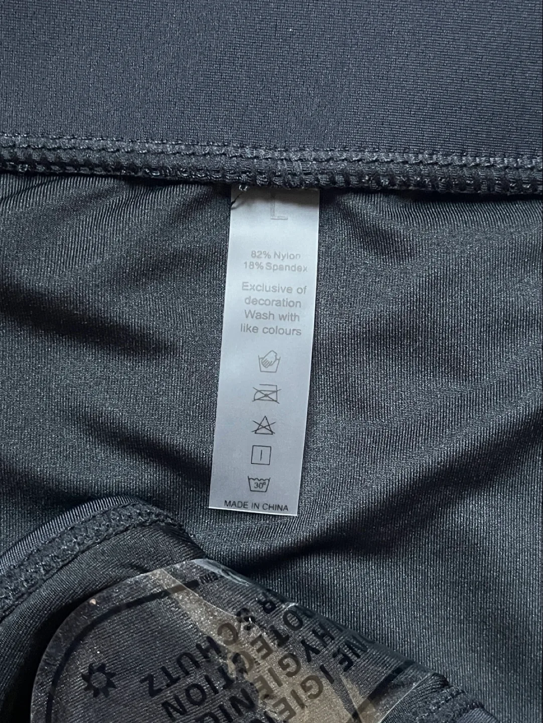 Tankini Ruched Swimsuit - Large 🇨🇦 image indicator(5)