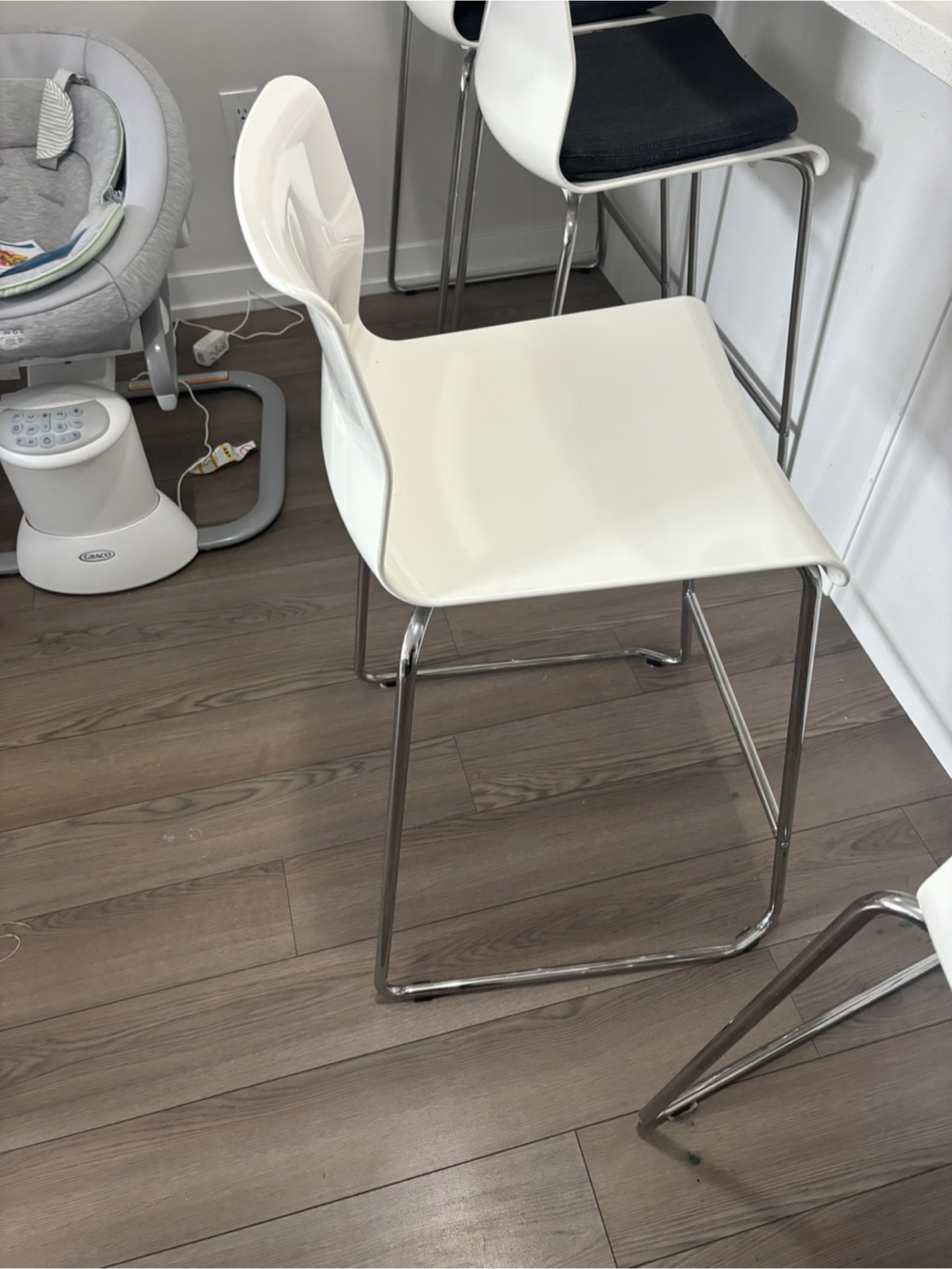 2 ikea Glenn stools - photo 3