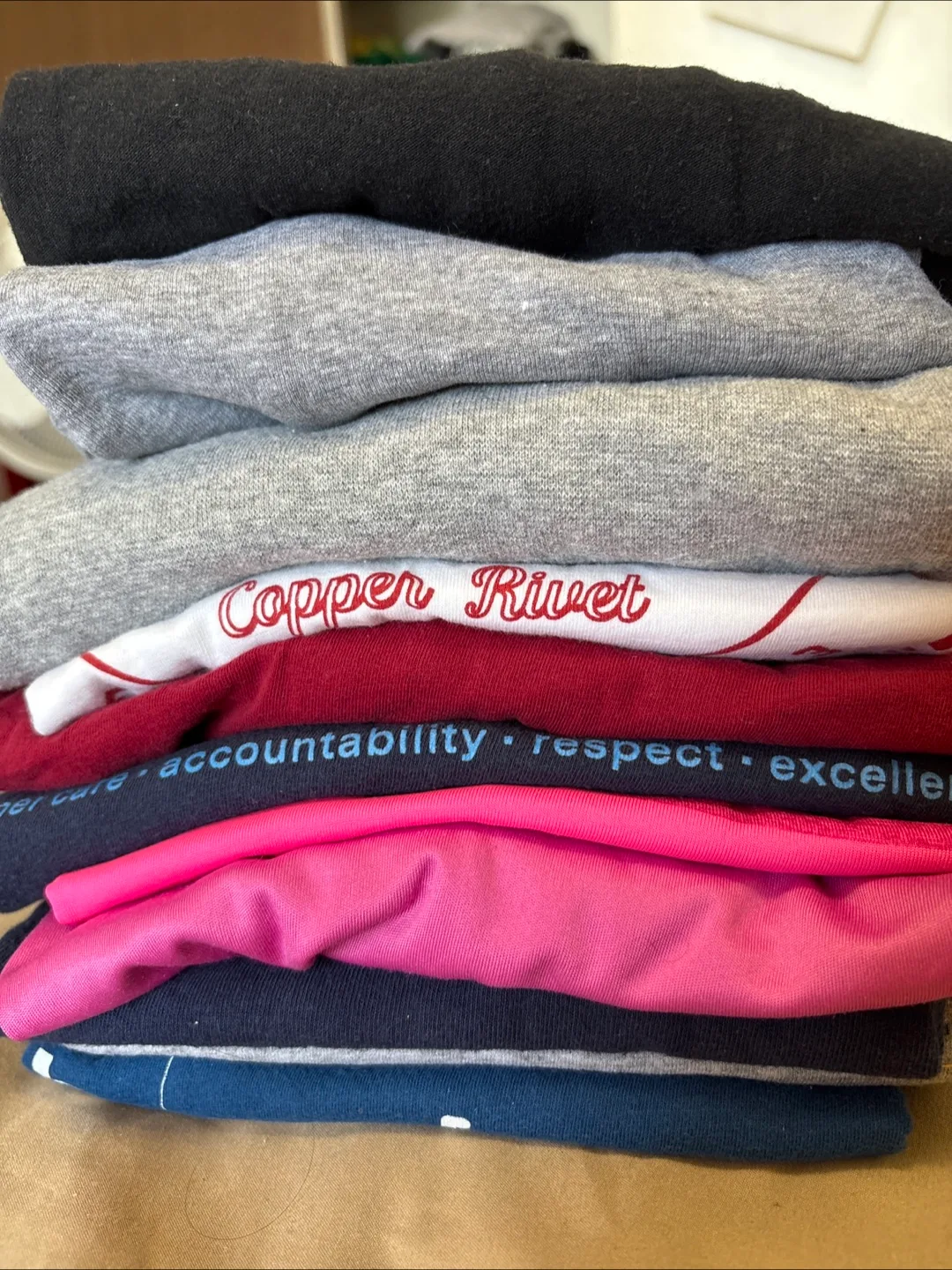 🇨🇦Mixed Lot of T-Shirts thumbnail